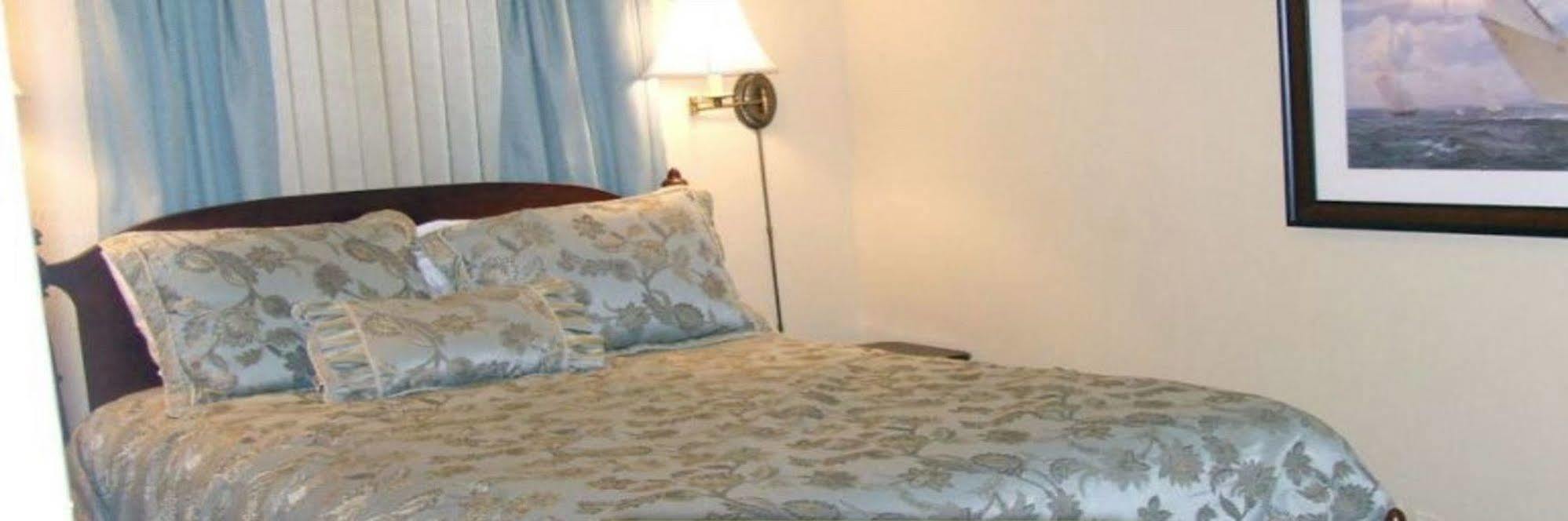 Laurel Grove Inn Riva Bagian luar foto