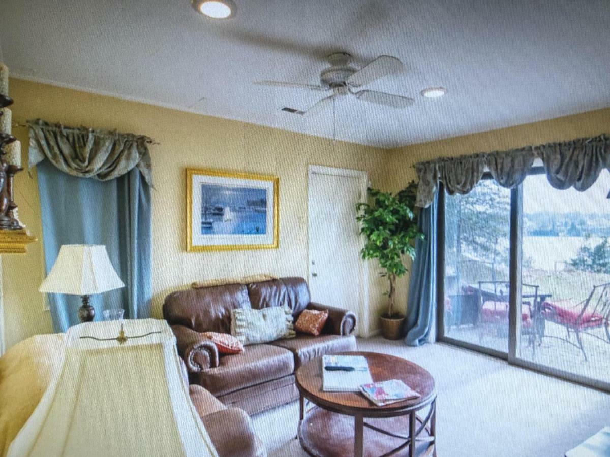 Laurel Grove Inn Riva Bagian luar foto